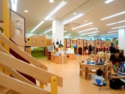 行列ができる屋内あそび場「キッズピアあしかが」の魅力に迫る